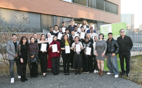 Gruppenbild Zeugnisfeier Pflichtschulabschluss VHS Götzis 5.2.2026